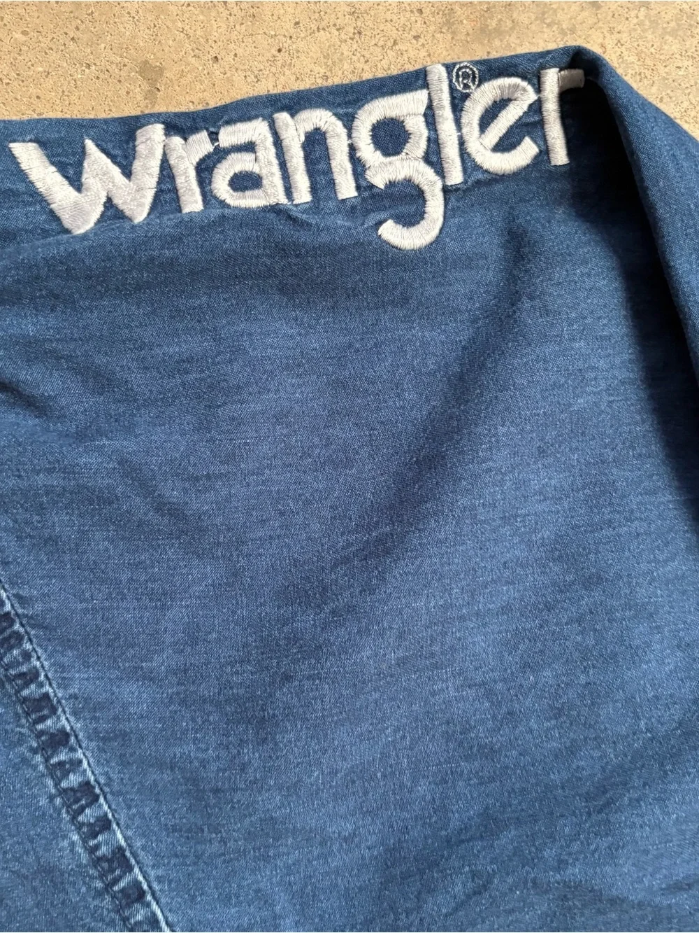 Vintage Twenty-X Wrangler Indigo Denim Rodeo Shirt Men's Large Embroidered Logos